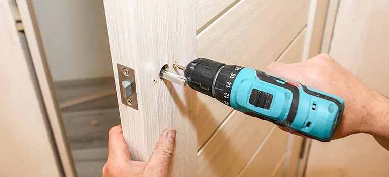 Old Door Knob Repair in Englewood, FL