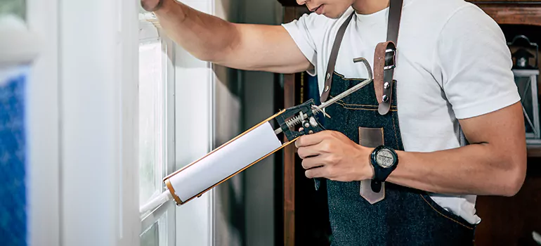 Window Caulking Contractor in Englewood, FL