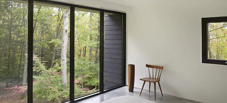 Bulletproof Window Protection Services in Englewood, FL