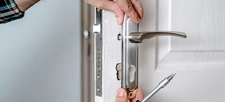 Front Door Knob Repair in Englewood, FL